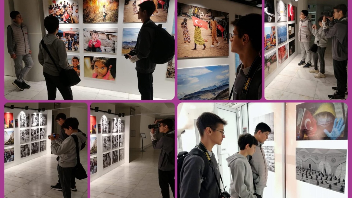 Fotoğrafçılık Kulübü Öğrencilerimiz, Kulüp Danışman Öğretmenleri Ayşegül Ganioğlu ile Birlikte 13. Bursa Uluslararası Fotoğraf Festivaline Katıldı